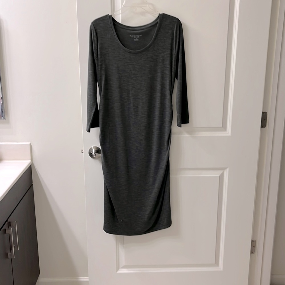 Liz Lange Maternity Women’s 3/4 Sleeve Midi Dress, Size M